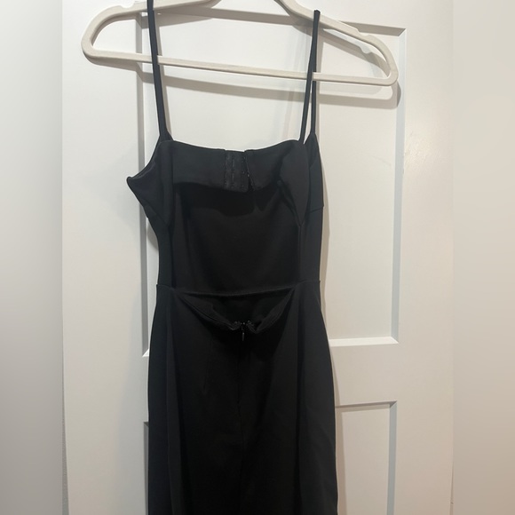 Formal Lovers and Friends Dress - Picture 5 of 5